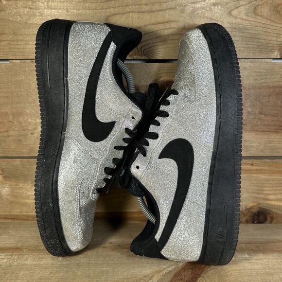 Mens Size 10.5 Nike Air Force 1 Low ’07 LV8 “Diamond Quest” Sneakers 718152-005 main image 10